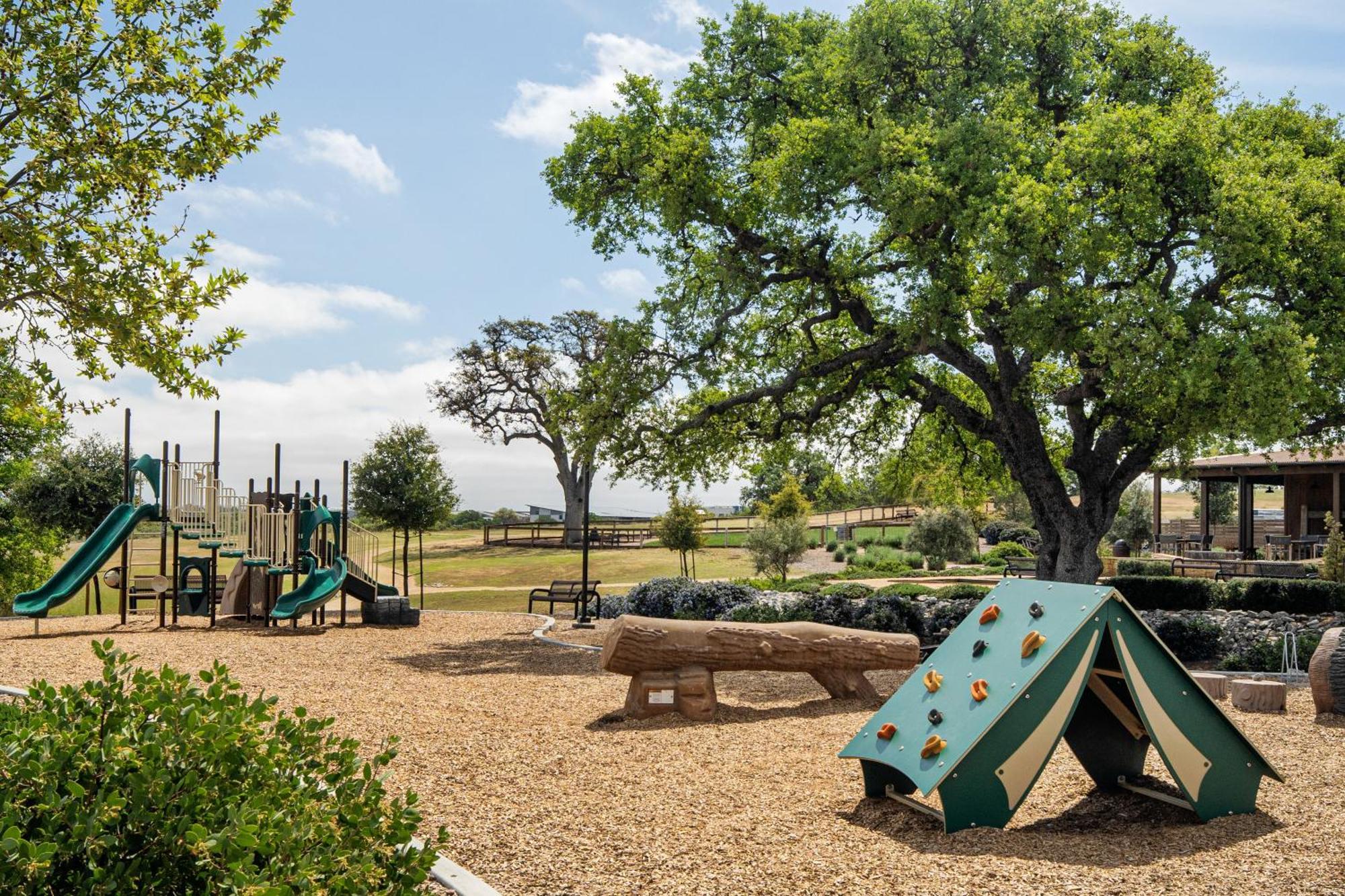 Hotel Sun Outdoors Paso Robles Esterno foto